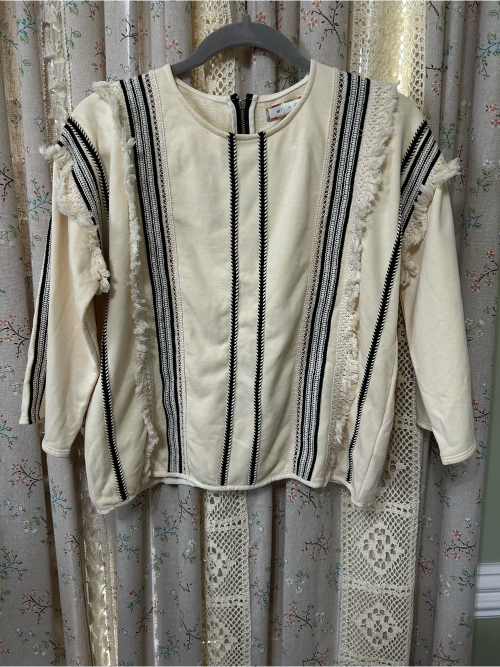 Eri + Ali Fringe Trim Embroidered Top Cream Black Small EUC